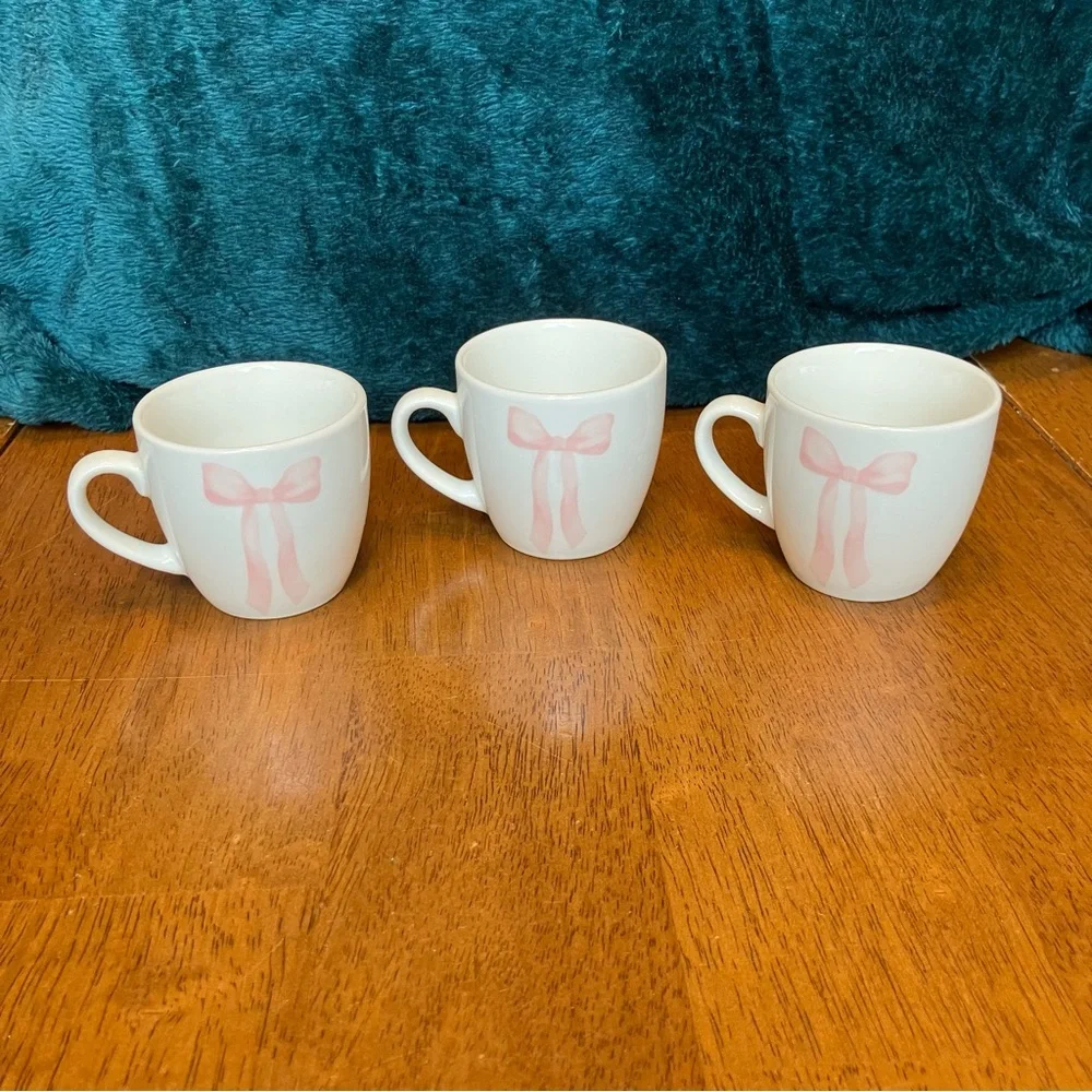 Godinger‎ Painterly Collection Coquette Pink Bow Espresso Mugs Cups Set of 3